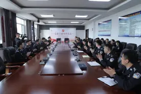 支部联动谋新篇 携手共建启新程——长白县公安局第四党支部与长白海关缉私分局党支部成功举办党建共建签…图片