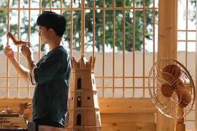 新华全媒+｜“现代鲁班”的榫卯乡愁图片