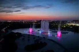 免费！石家庄滹沱河“光影水秀”重磅回归图片