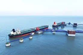 烟台港西港区602#泊位正式对外启用 全球经济合作再添新动能图片