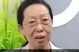 就是这位拥有80万粉丝的网红专家 一直在劝导国人接受转基因食品图片