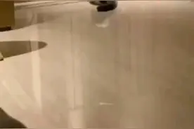 谁说头能过去身子就能过去的视频封面