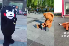 现在发传单都这么牛吗？不接都不行