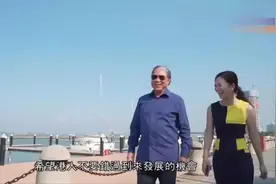 霍震霆何超英从小青梅竹马，与赌王女儿深情对视，为何遗憾错过？视频封面