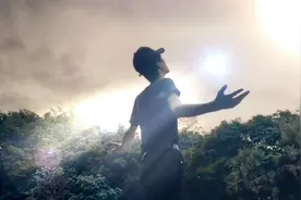 穿搭可以不同 但品味必须出众#霸总 #甜妹 #自虎 #窝憋 #吃视频封面