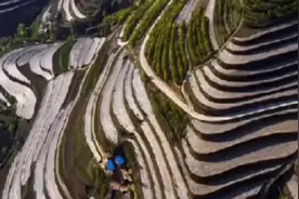 #母亲节歌曲抖音最火视频封面