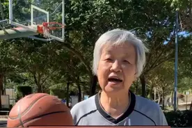 #2020初次见面 违例后由对方队员在边线或端线掷界外球继续比赛#篮球规则 #篮球篮球视频封面
