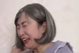 你们班一起看过电影吗？#兴安岭猎人传说 #疯产姐妹看兴安岭猎人吓哭视频封面