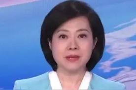 【重磅！#个人首套房商贷利率下限调整 ，#30年贷款50万利息可省2万 】15日，央行、银保监会发布通知提出，对于贷款购买普通自住房的居民家庭，首套住房商业性个人住房贷款利率下限调整为不低于相应期限贷款市场报价利率(LPR)减20个基点。据中新经纬消息，按贷款金额50万元(人民币，下同)、期限30年、等额本息还款估算，利率下调20个基点，平均每月可减少月供支出约60元，未来30年内共减少利息支出约2万元。#首套房贷款利率最低可降至4.4%视频封面