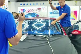 汽车烤膜分泡详细讲解#学汽车玻璃贴膜