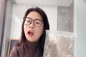 谁偷吃了辣条 #忘不了的童年味道 #小孩的世界 #好吃到停不下来 #一吃一个不吱声 #童年记忆小零食视频封面