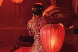 女学生嫁入豪门，第一件事居然是按脚... #豪门 #嫁入豪门 #山西视频封面