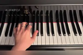 这里的冬天已经结束了 但圣彼得堡的雪还在下。#学钢琴