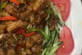 给大家分享黄面烤肉的做法视频封面