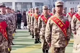 参军报国无上光荣。 #参军知识 #兵哥哥 #当兵的人视频封面