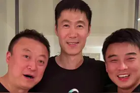 当年让对手听着就害怕的“二王一马”再次相聚了！无论什么时候，什么位置，心中永远为国乒！#马琳 #王皓 #王励勤视频封面