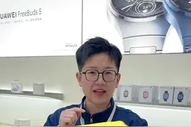 大兵姐姐分享她戴的华为手表GT3pro，听听她选择这款的理由是什么#华为手表 #华为 #智能手表视频封面