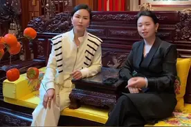我们河南优秀的女企业家田总@万般微颜河南运营中心 这次果断牵手万般微颜女性创业平台，成为运营中心，行动力执行力超强👍👍👍恭喜田总成为万般微颜女性创业平台领头羊一员，我们一起带动更多女性一起成长#万般微颜护肤品 #万般微颜女性创业平台视频封面
