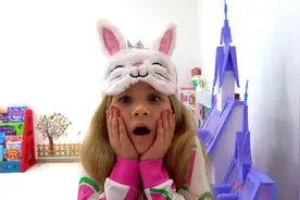 如果你一个人在家里会害怕吗？第一视角带你体验好多怪兽