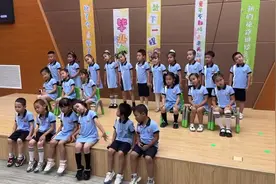 大一班毕业合唱《再见了，我的幼儿园》视频封面