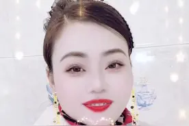 男人闻到女人的体香意味着什？女人的体香，是为意中人散发出的一种叫丁酸酯的物质，如果你在一个女人身上，闻到了非常舒服的香味，那这个女人100％肯定是你上辈子的情人#情感共鸣 #男人女人 #男女情感 #情感视频封面