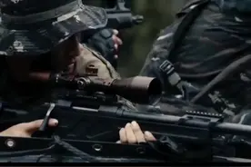 重装合成旅的规模与组成 1:  人数每个旅大约由6000人组成。视频封面