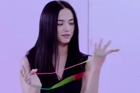 访谈：姚晨节目玩橡皮筋回忆青春，你们还记得步骤吗视频封面