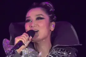 凤凰传奇|《郎的诱惑》演唱会版 是郎给的快乐我风干了寂寞麻扎黑