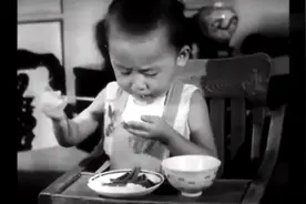 珍贵影像：记录民国时期大户人家吃饭！视频封面
