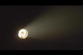 空军八一飞行表演队换装歼-10C飞赴马来西亚参加兰卡威国际海事和航空展图片